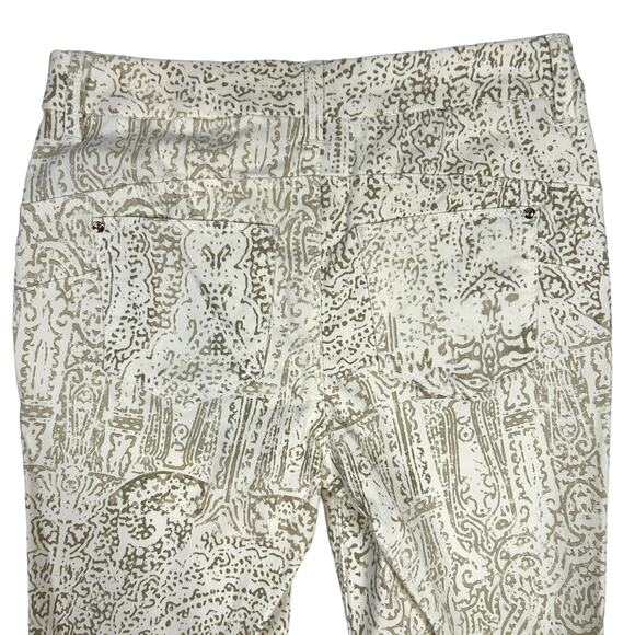 Chicos Size 00 US 2 XS So Lifting Ikat Crop Jeans White Tan Print Pants Preppy - Picture 5 of 10